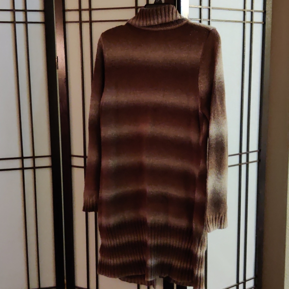 Multi-color Sweater - Picture 4 of 4